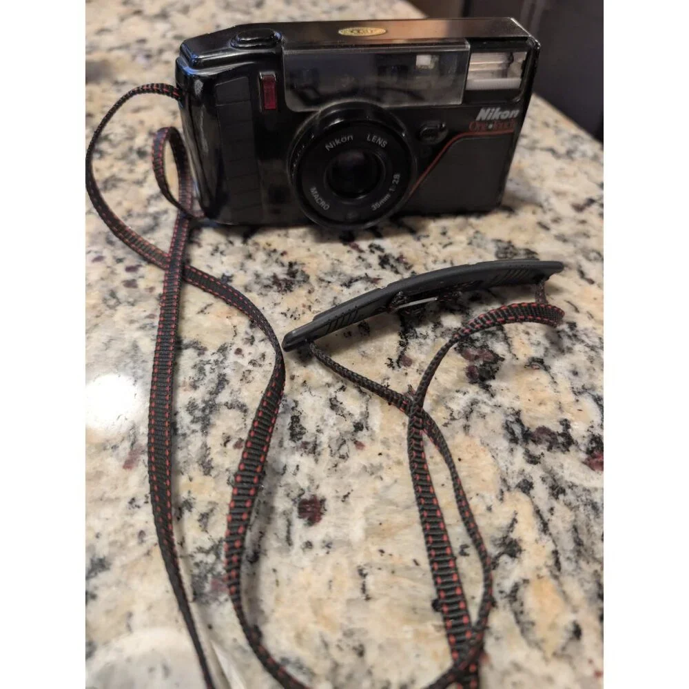 Nikon One Touch L35AF2 35mm Point and Shoot Film Camera w/35mm f/2.8 Lens Untest